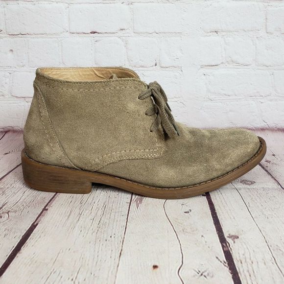 Banana Republic Chukka Suede Casual Ankle Boots